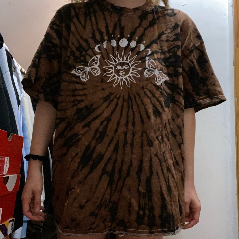 Oversized tee